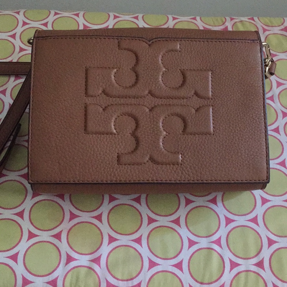Authentic Tory Burch Crossbody bag